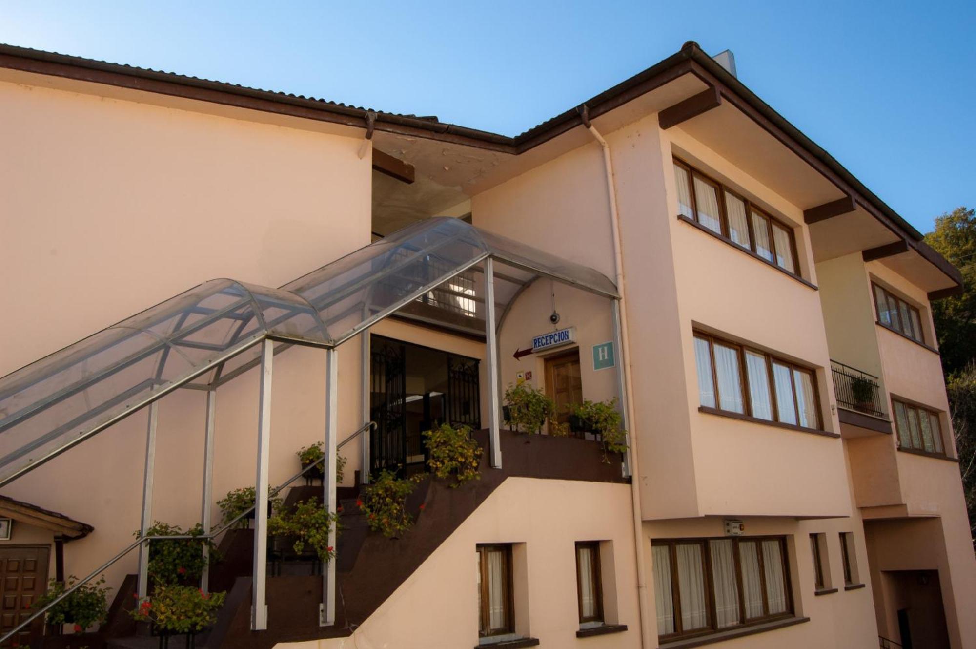 Hotel Urgaín Oronoz-Mugaire Exterior foto