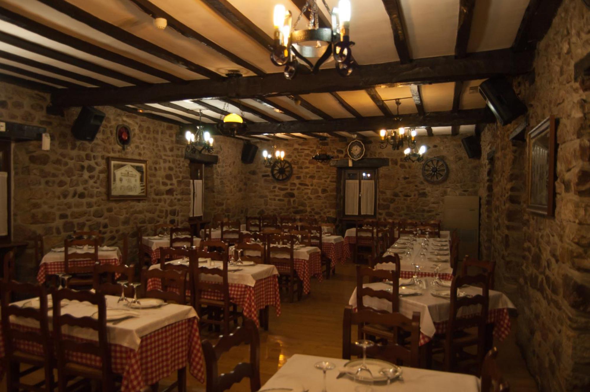 Hotel Urgaín Oronoz-Mugaire Exterior foto
